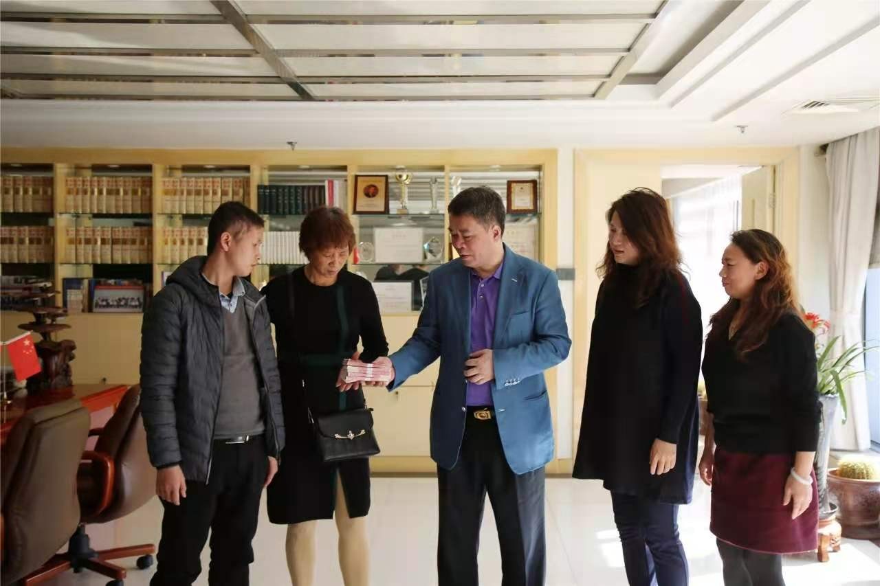 微信图片_20201119184018.jpg 微信图片_20201119184018.jpg