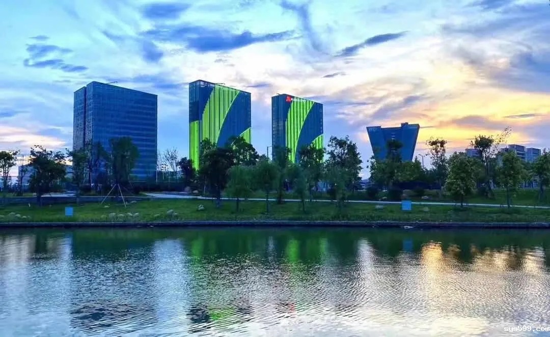 7.webp.jpg 7.webp.jpg