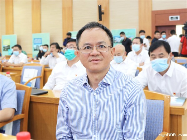 2L8A4316.jpg 2L8A4316.jpg