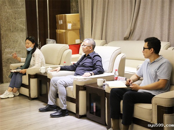 2L8A5978.jpg 2L8A5978.jpg