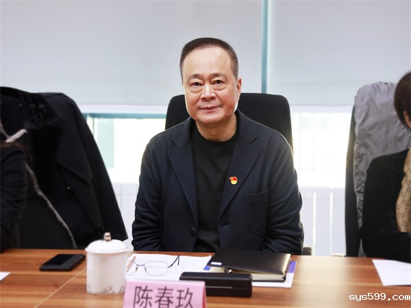 2L8A1803.jpg 2L8A1803.jpg