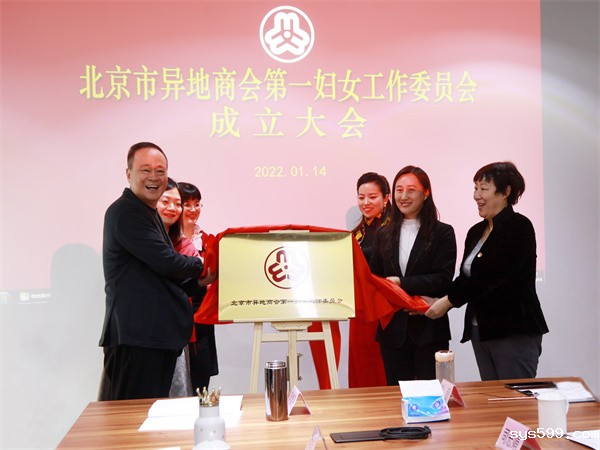 2L8A1875.jpg 2L8A1875.jpg