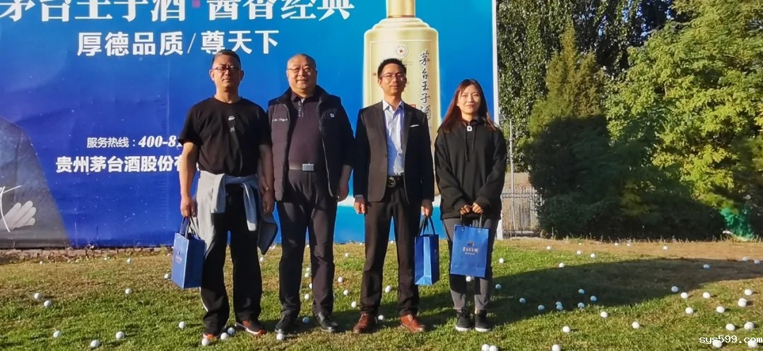 12.webp.jpg 12.webp.jpg