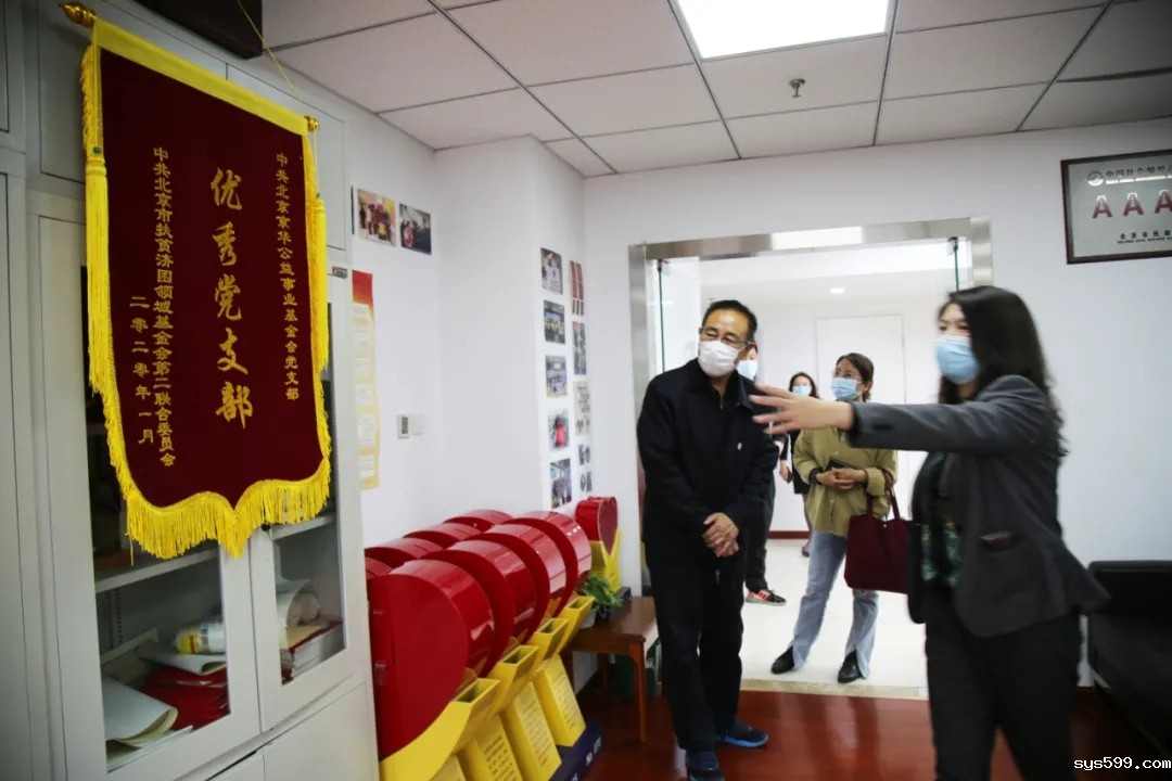 2.webp.jpg 2.webp.jpg