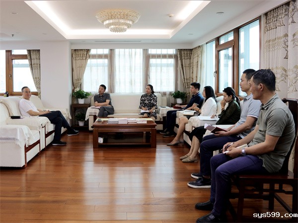 2L8A7762.jpg 2L8A7762.jpg