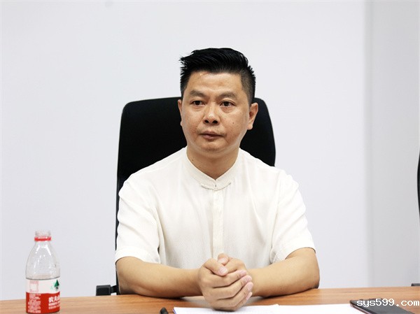 2L8A5358.jpg 2L8A5358.jpg