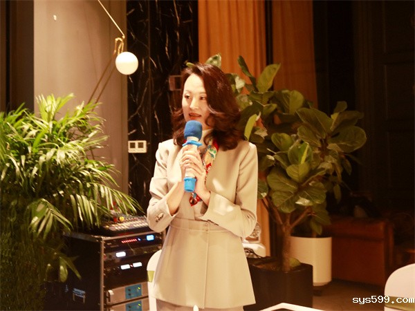 2L8A9729.jpg 2L8A9729.jpg