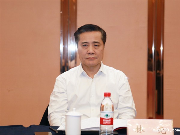 2L8A2588_副本.jpg 2L8A2588_副本.jpg