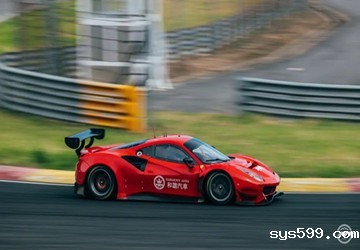 由总商会名誉会长叶明钦公司承办的China GT中国超级跑车锦标赛新赛季本周末宁波启航！
