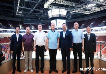 陈春玖会长一行到旭辉控股（集团）旭辉华熙LIVE·五棵松和北京茶业企业商会马连道国际茶城就企业创新发展问题进行调研