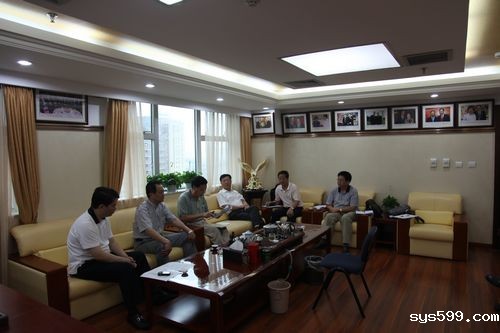 李祖可主席、张剑珍书记走访bv伟德中文网