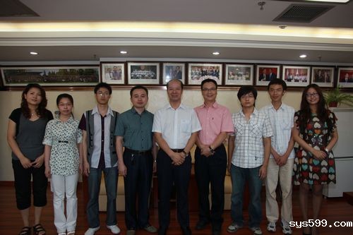 闽商回馈桑梓 助力学子成才