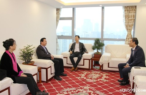 北京市教育委员会委员、高等教育处处长黄侃莅临bv伟德中文网指导