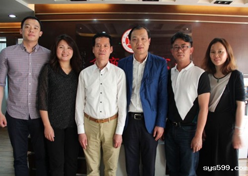 bv伟德中文网秘书处走访南安商会、安溪商会