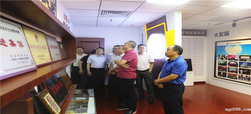 2L8A1145_副本.jpg 2L8A1145_副本.jpg