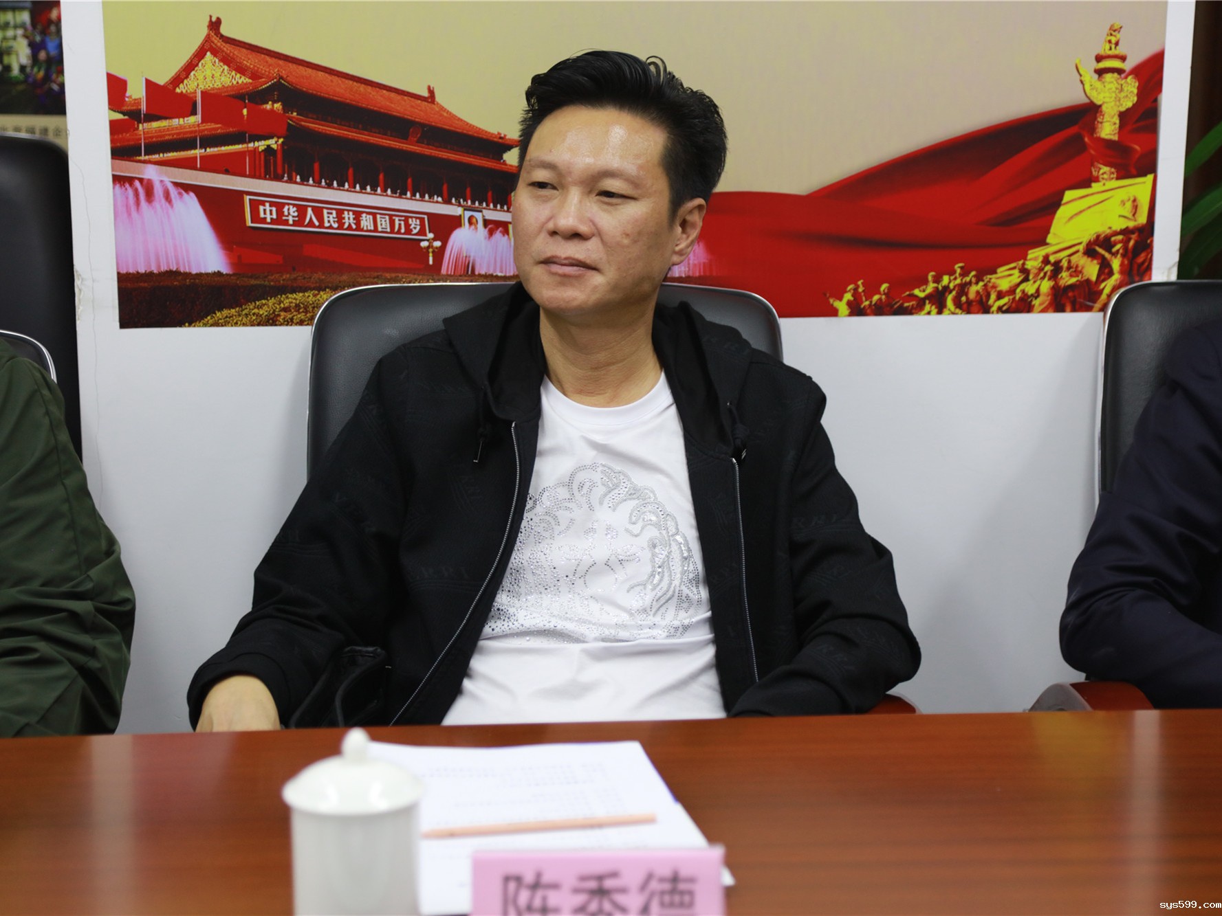 2L8A4212.jpg 2L8A4212.jpg