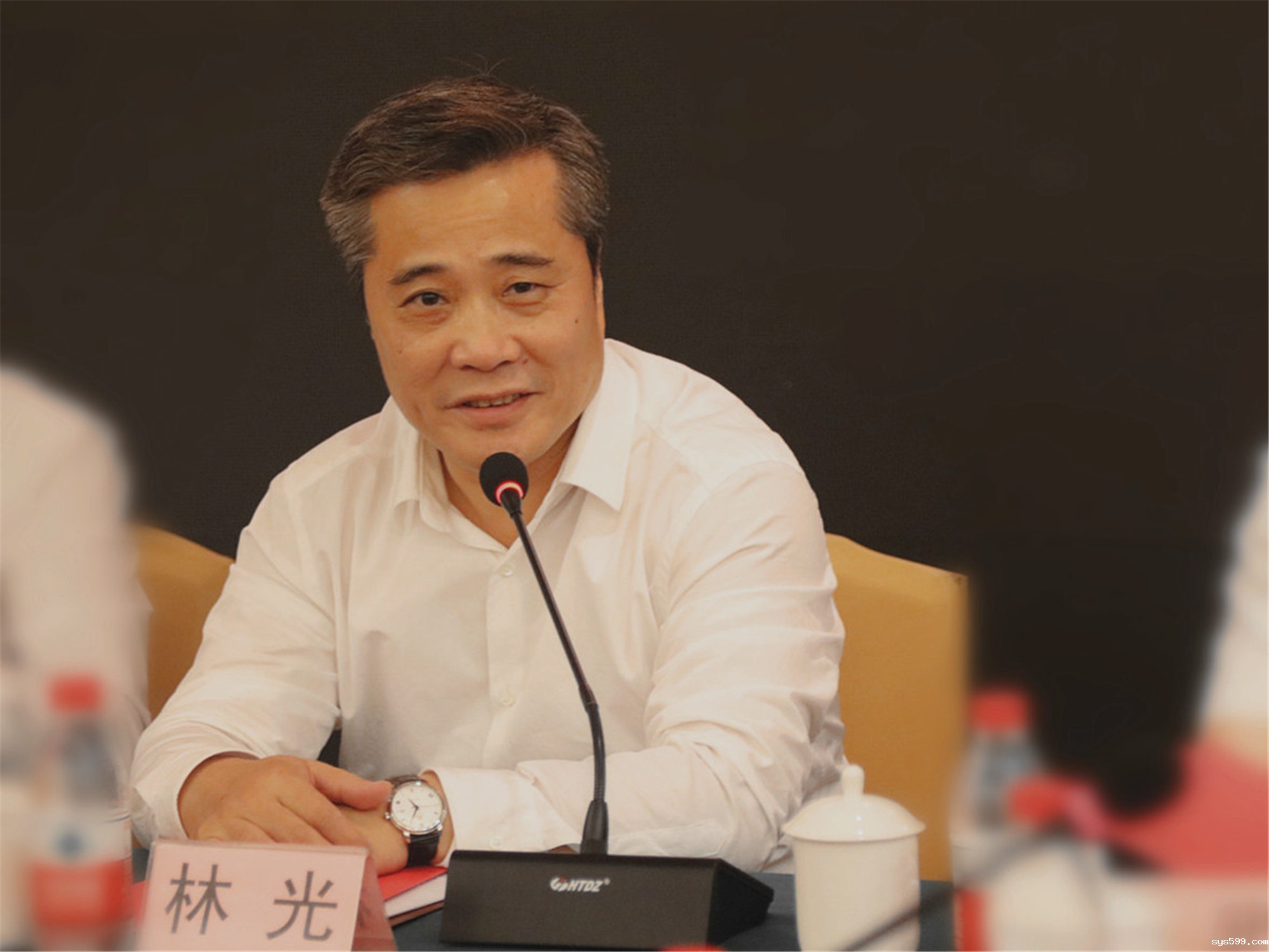 2L8A2483.jpg 2L8A2483.jpg