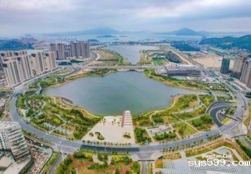 一条赛道，三项全国第一！快来平潭国际城市街道赛道感受速度与激情！