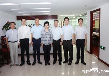 福建省委常委、统战部部长邢善萍一行莅临bv伟德中文网考察调研